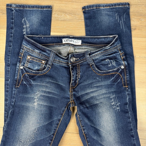Liuce's Jeans Jeweled Low Rise Straight Leg Denim, Size 3 - Picture 4 of 6